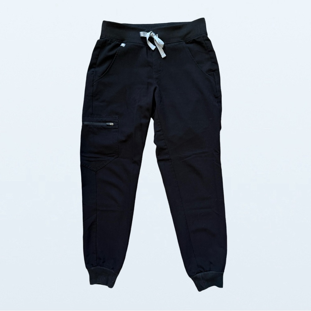 FIGS Zamora Jogger in Black, Size XXSP